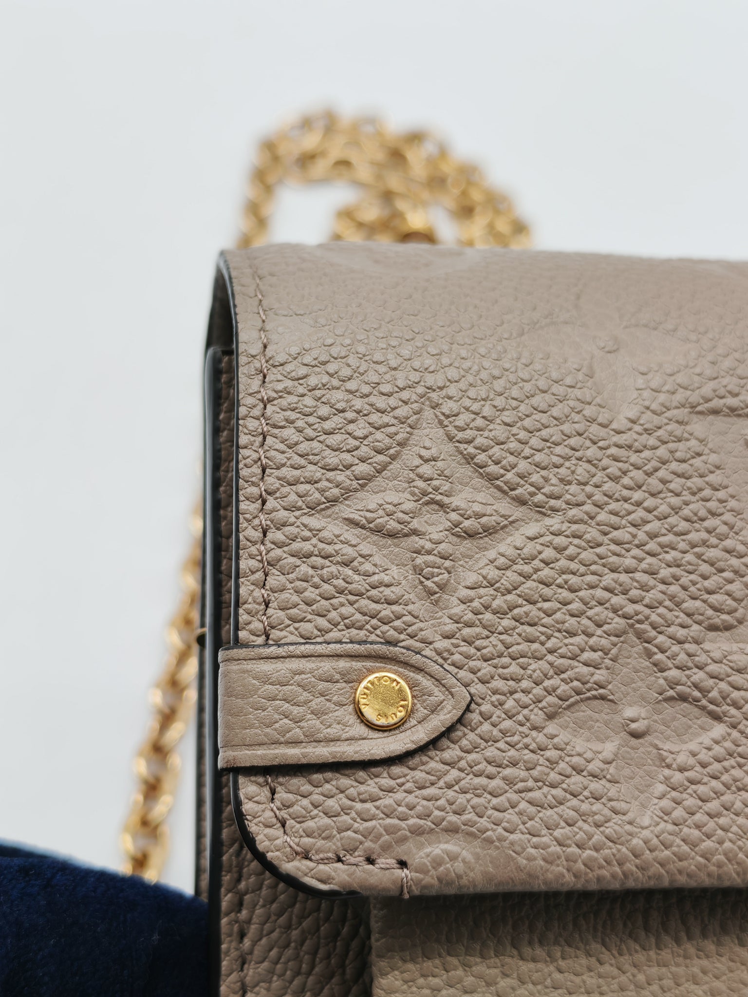 Vavin Wallet on Chain Monogram Empreinte Leather (Microchip) | Purse Maison Luxury Bags Shop
