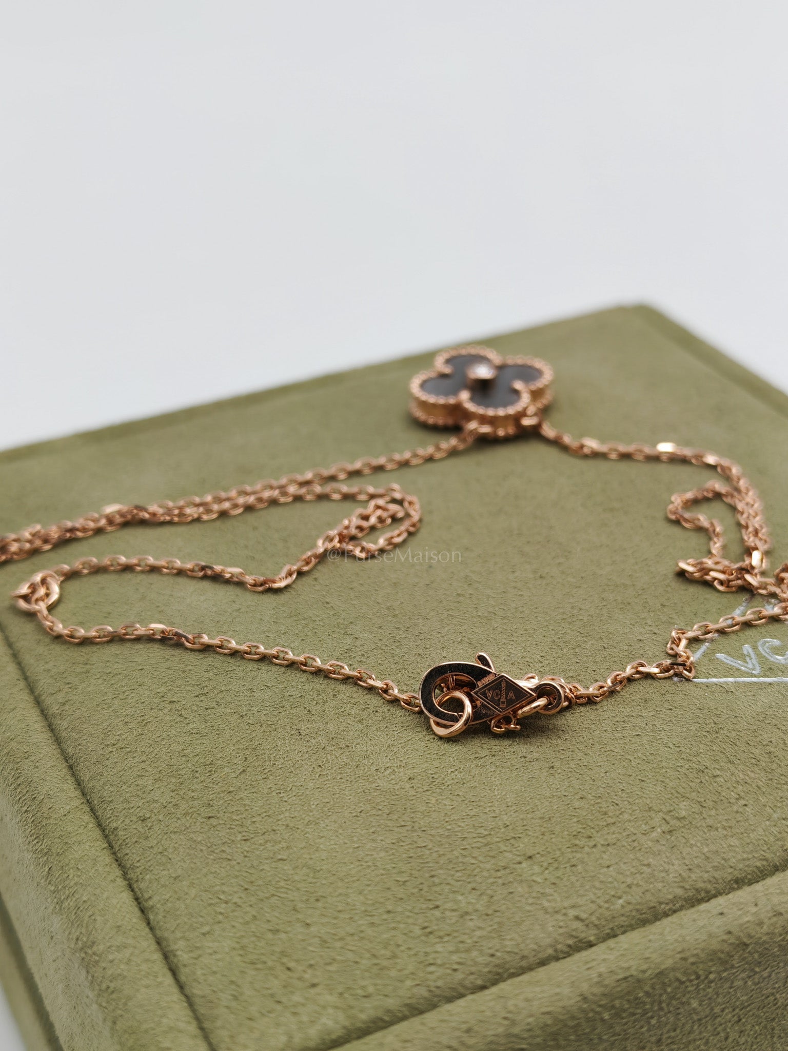 VCA Limited Edition 2023 18K Rose Gold Vintage Alhambra Obsidian Holiday Pendant Necklace | Purse Maison Luxury Bags Shop