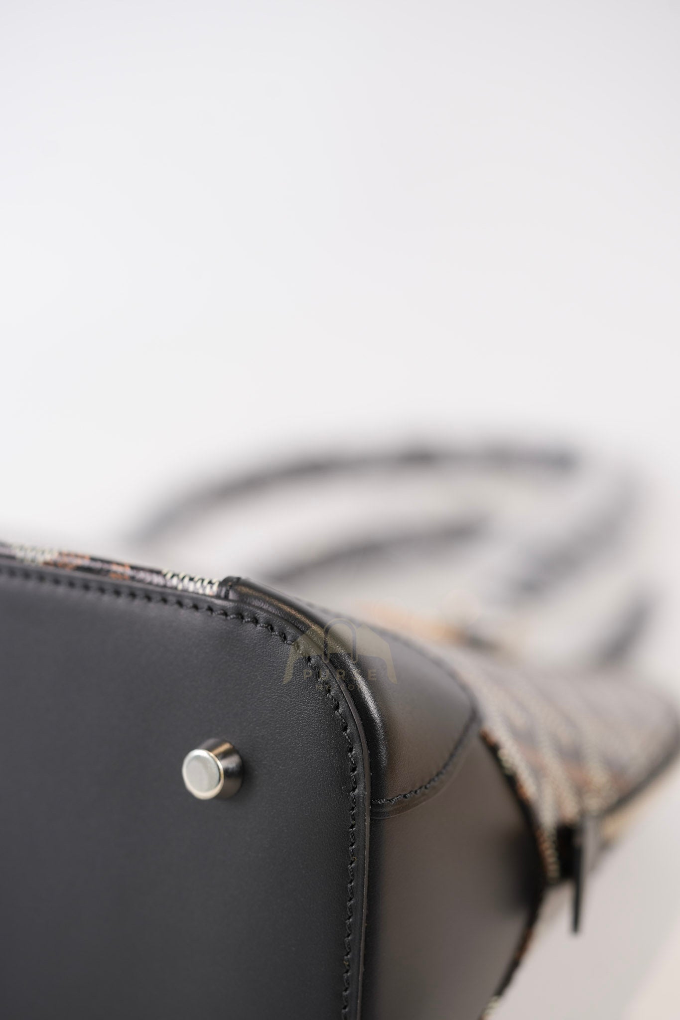 Vendom PM in Black Goyardine Canvas Crossbody Bag | Purse Maison Luxury Bags Shop