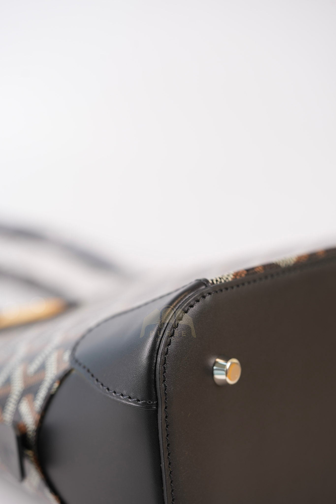 Vendom PM in Black Goyardine Canvas Crossbody Bag | Purse Maison Luxury Bags Shop