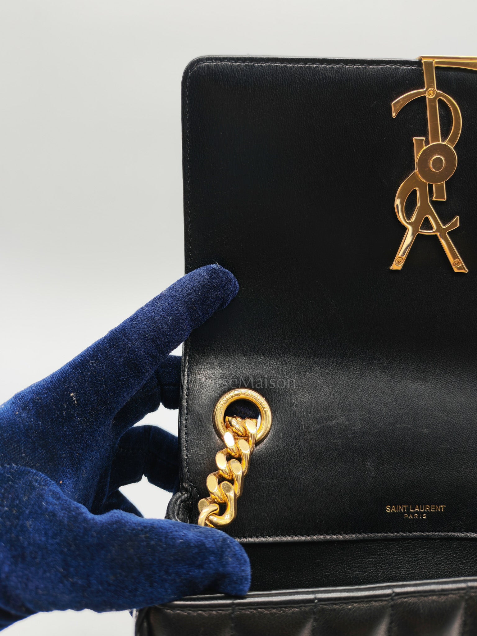 Vicky Medium in Black Smooth Lambskin Leather Gold Hardware | Purse Maison Luxury Bags Shop