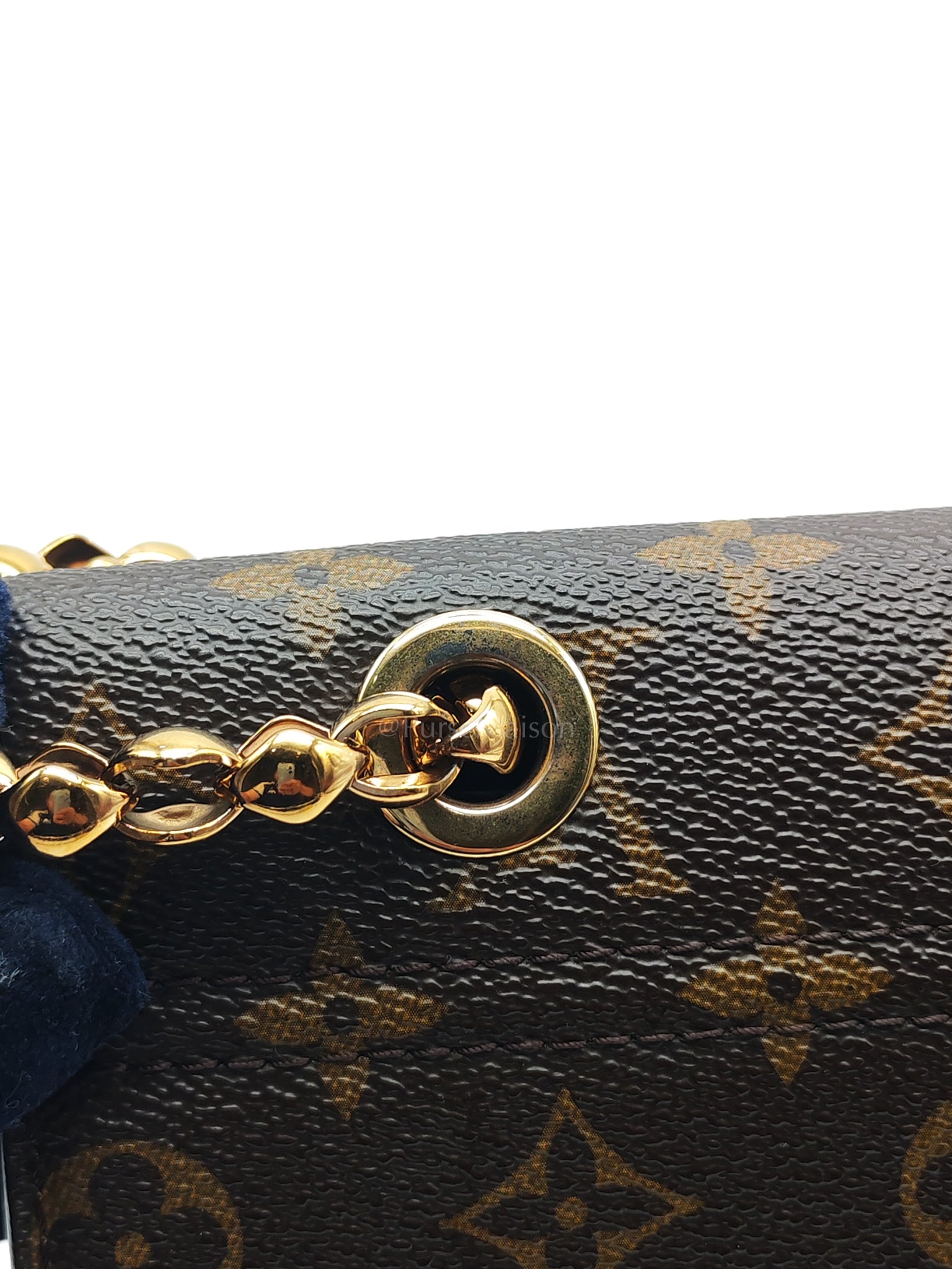 Victoire in Monogram Canvas and Red Leather (Date code: CA2137) | Purse Maison Luxury Bags Shop