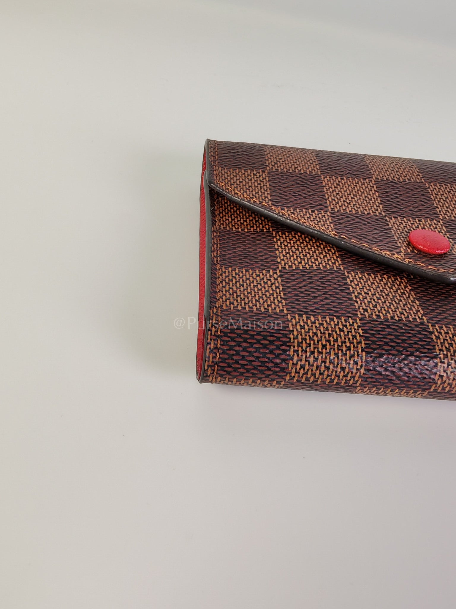Victorine Wallet in Damier Ebene Canvas and Red Interior (Date Code: MI0241) | Purse Maison Luxury Bags Shop