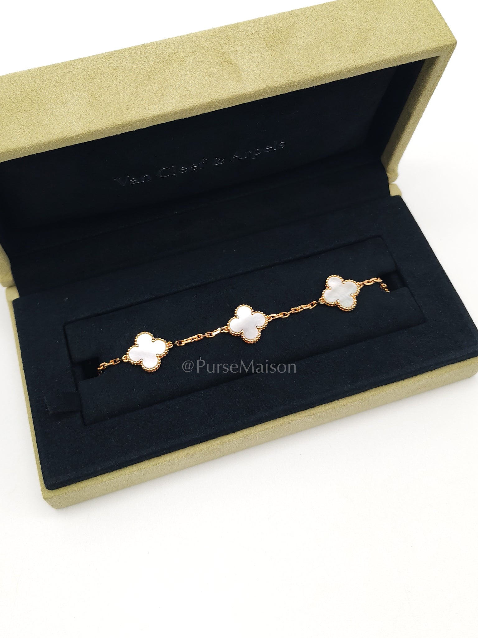 Vintage Alhambra 5 Motif Bracelet White Mother of Pearl Yellow Gold Year 2024 | Purse Maison Luxury Bags Shop