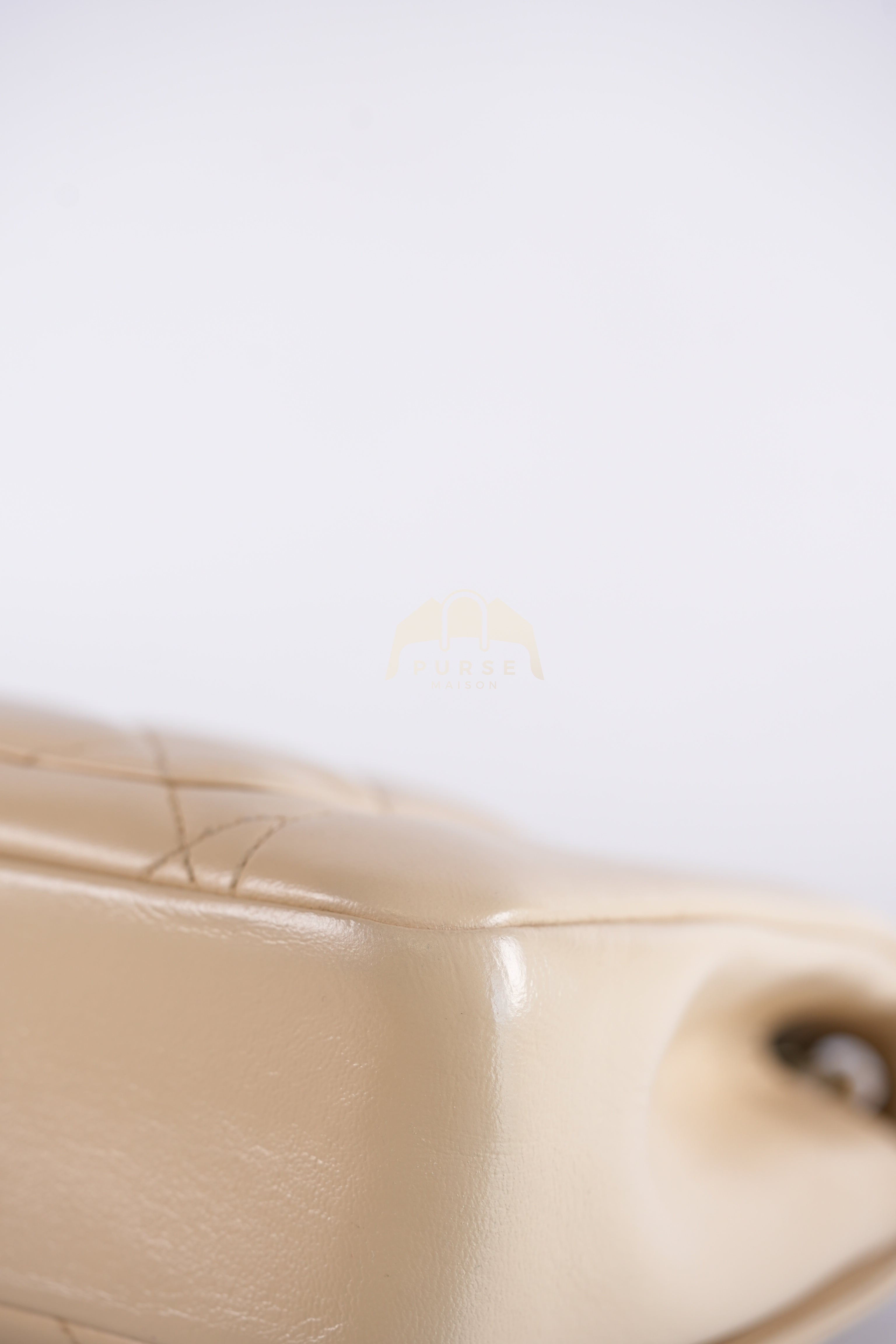 Vintage Diana Medium in Beige Calfskin Leather and Gold Hardware Series 20 | Purse Maison Luxury Bags Shop