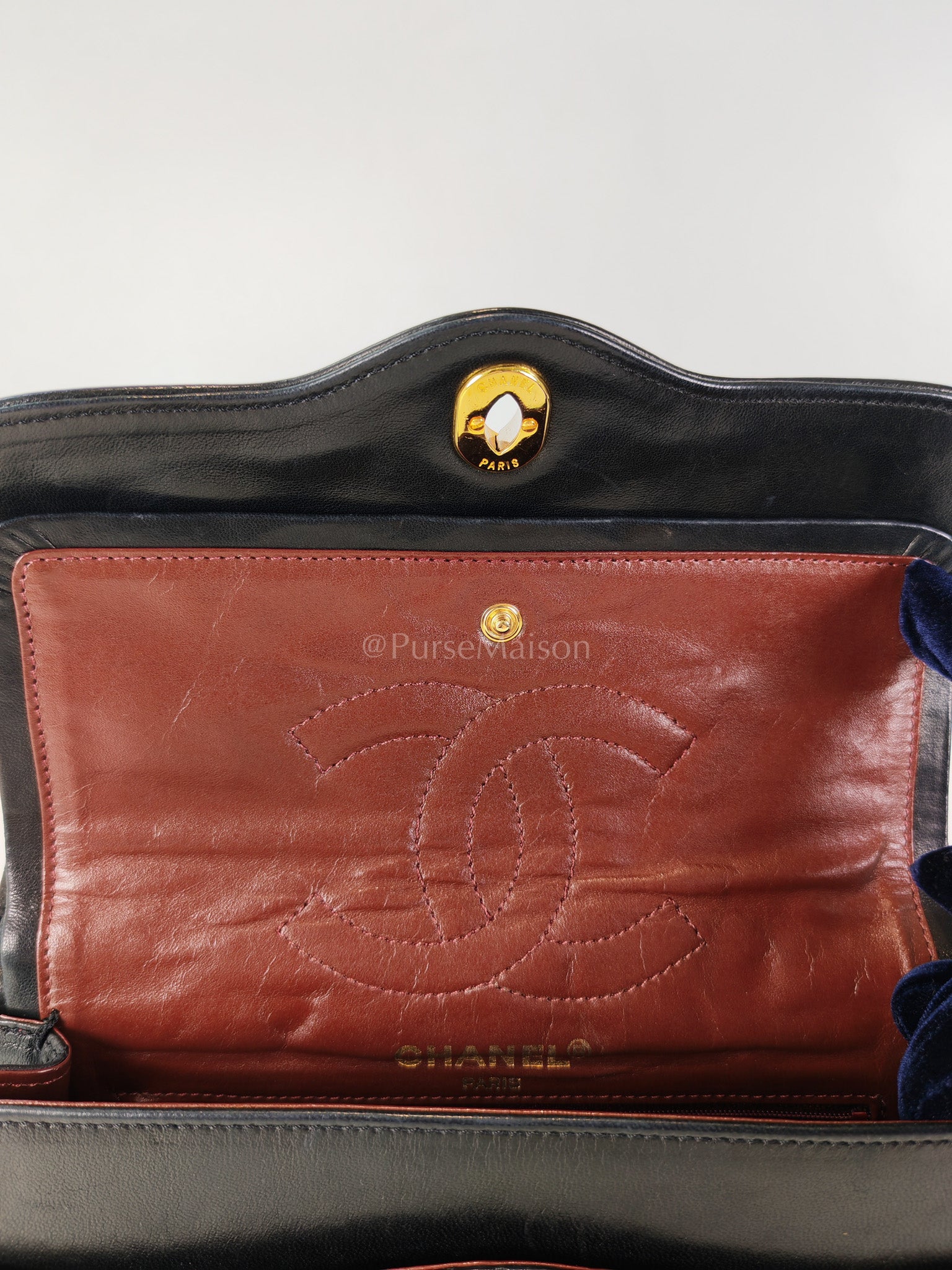 Vintage Double Flap in Black Quilted Lambskin Leather & Mixed Hardware Series 1 | Purse Maison Luxury Bags Shop