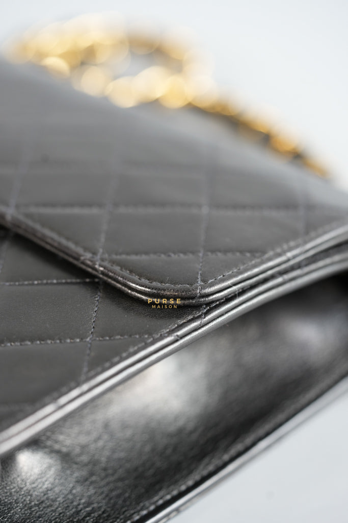 Vintage Flap Bag Black Lambskin Leather and 24k Gold Hardware Series 5 | Purse Maison Luxury Bags Shop