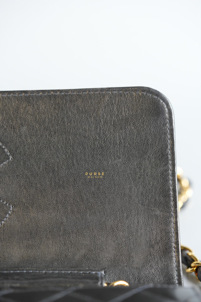 Vintage Flap Bag Black Lambskin Leather and 24k Gold Hardware Series 5 | Purse Maison Luxury Bags Shop