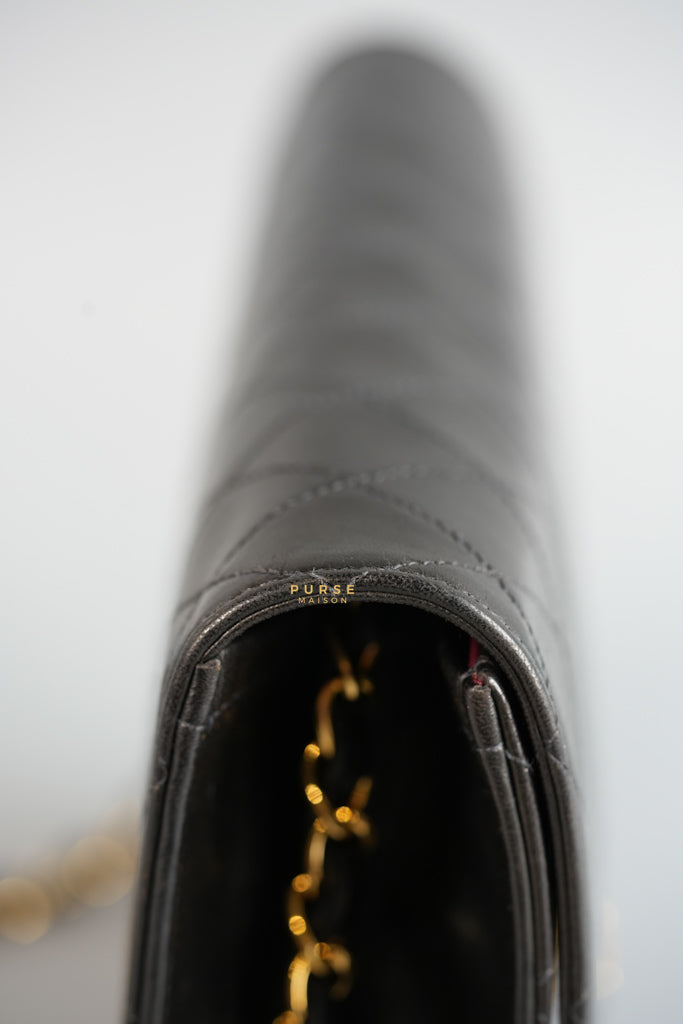 Vintage Flap Bag Black Lambskin Leather and 24k Gold Hardware Series 5 | Purse Maison Luxury Bags Shop