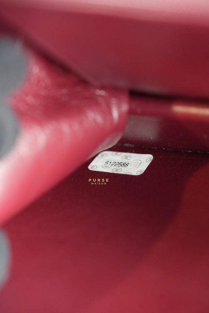 Vintage Flap Bag Black Lambskin Leather and 24k Gold Hardware Series 5 | Purse Maison Luxury Bags Shop