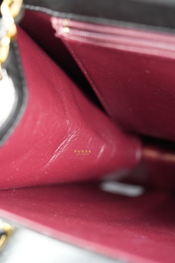 Vintage Flap Bag Black Lambskin Leather and 24k Gold Hardware Series 5 | Purse Maison Luxury Bags Shop