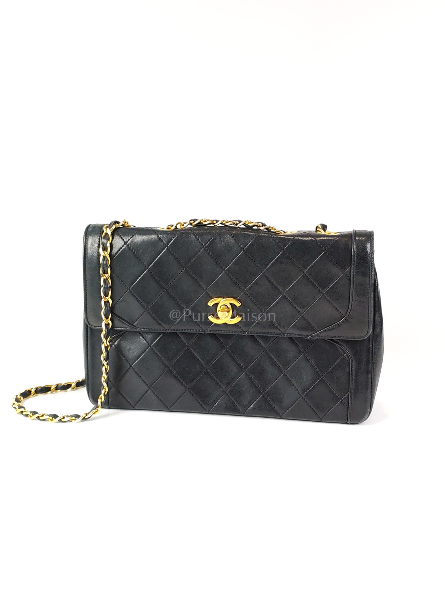 Vintage Flap in Black Quilted Lambskin Leather and Gold Hardware Series 0 | Purse Maison Luxury Bags Shop
