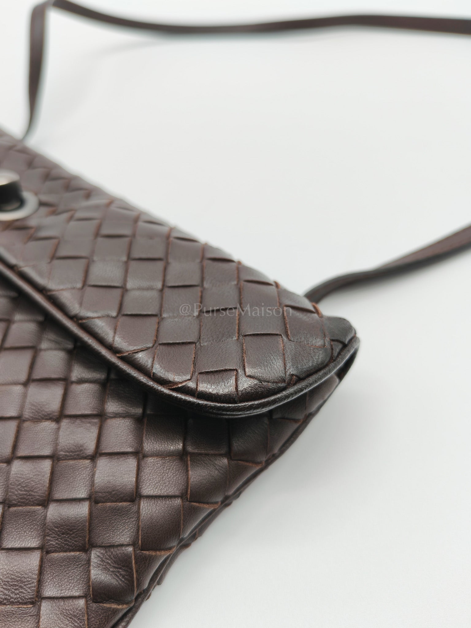 Vintage Intrecciatio Fondant/Dark Brown Nappa Leather Sling Bag | Purse Maison Luxury Bags Shop