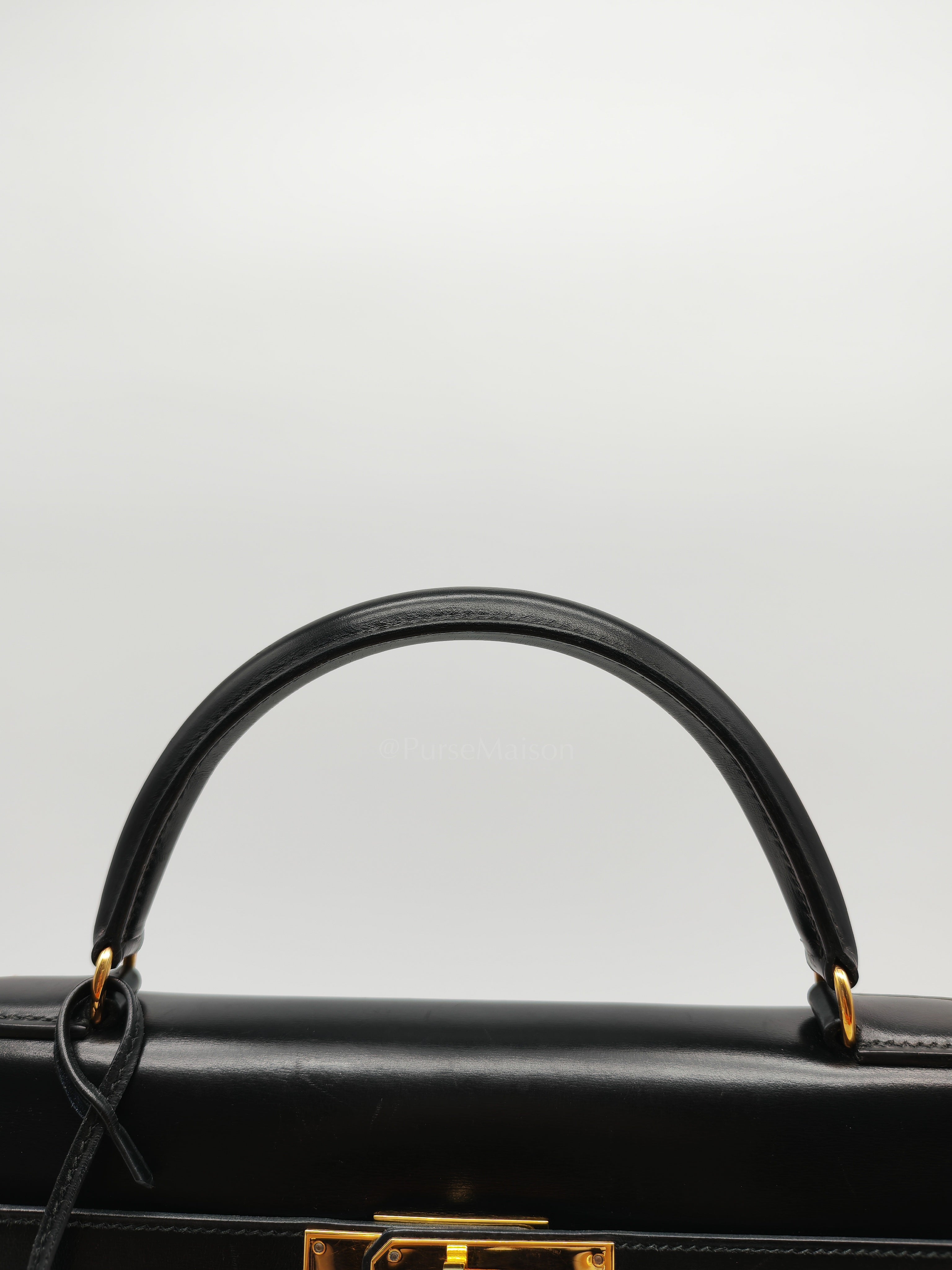 Vintage Kelly 32 Sellier Box Calfskin Leather in Gold Hardware Stamp S Circle(1989) | Purse Maison Luxury Bags Shop