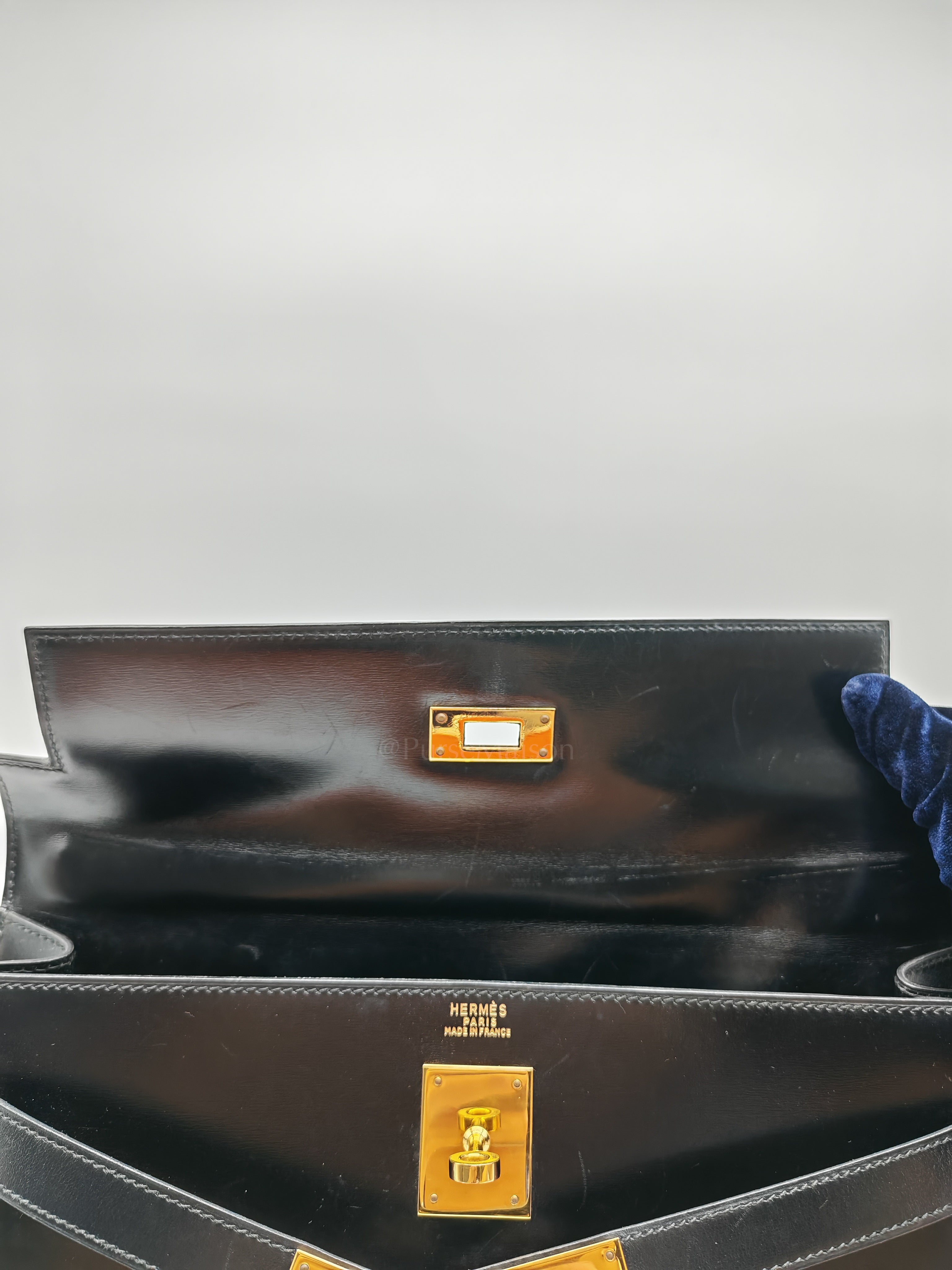 Vintage Kelly 32 Sellier Box Calfskin Leather in Gold Hardware Stamp S Circle(1989) | Purse Maison Luxury Bags Shop
