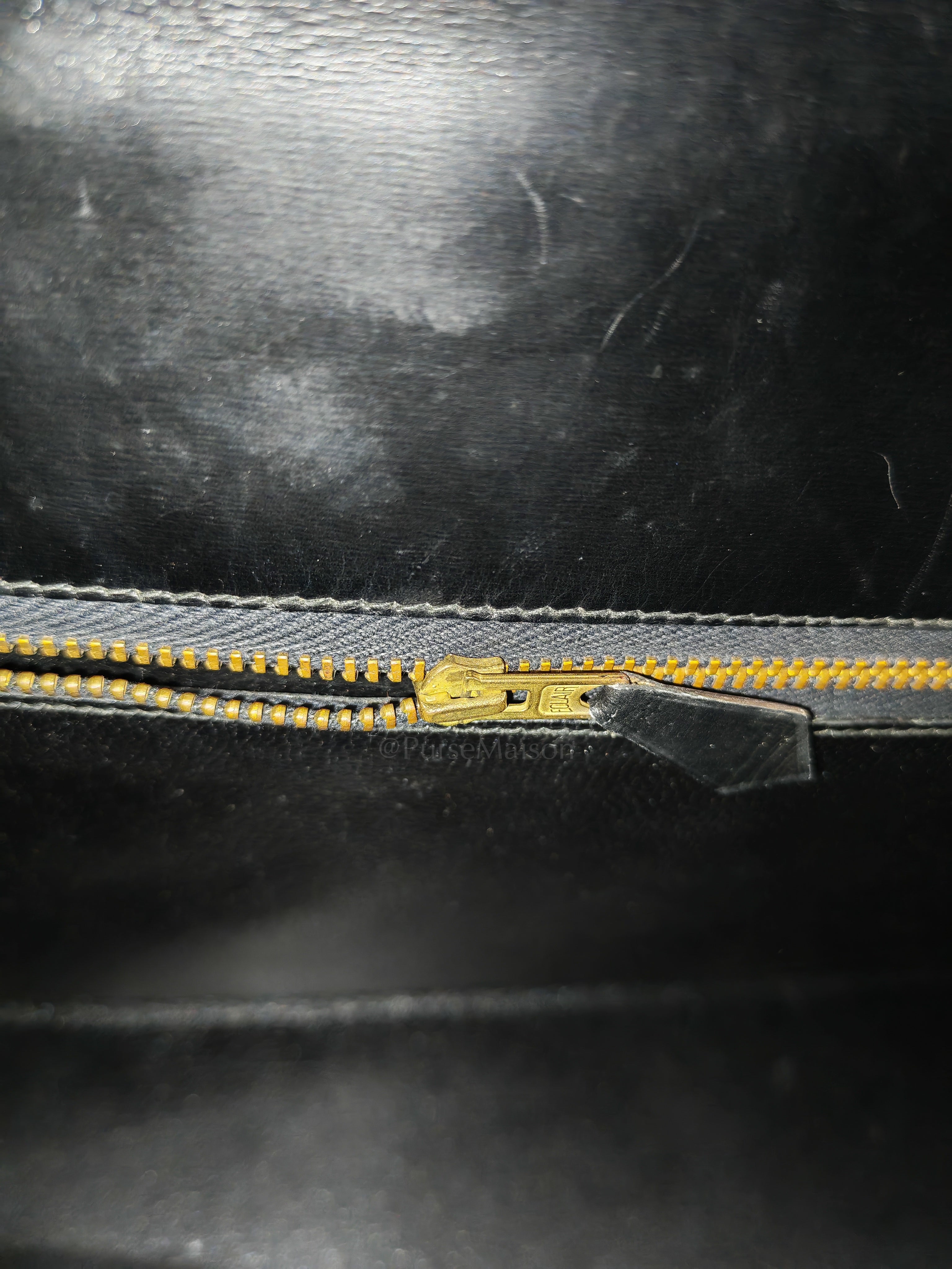 Vintage Kelly 32 Sellier Box Calfskin Leather in Gold Hardware Stamp S Circle(1989) | Purse Maison Luxury Bags Shop