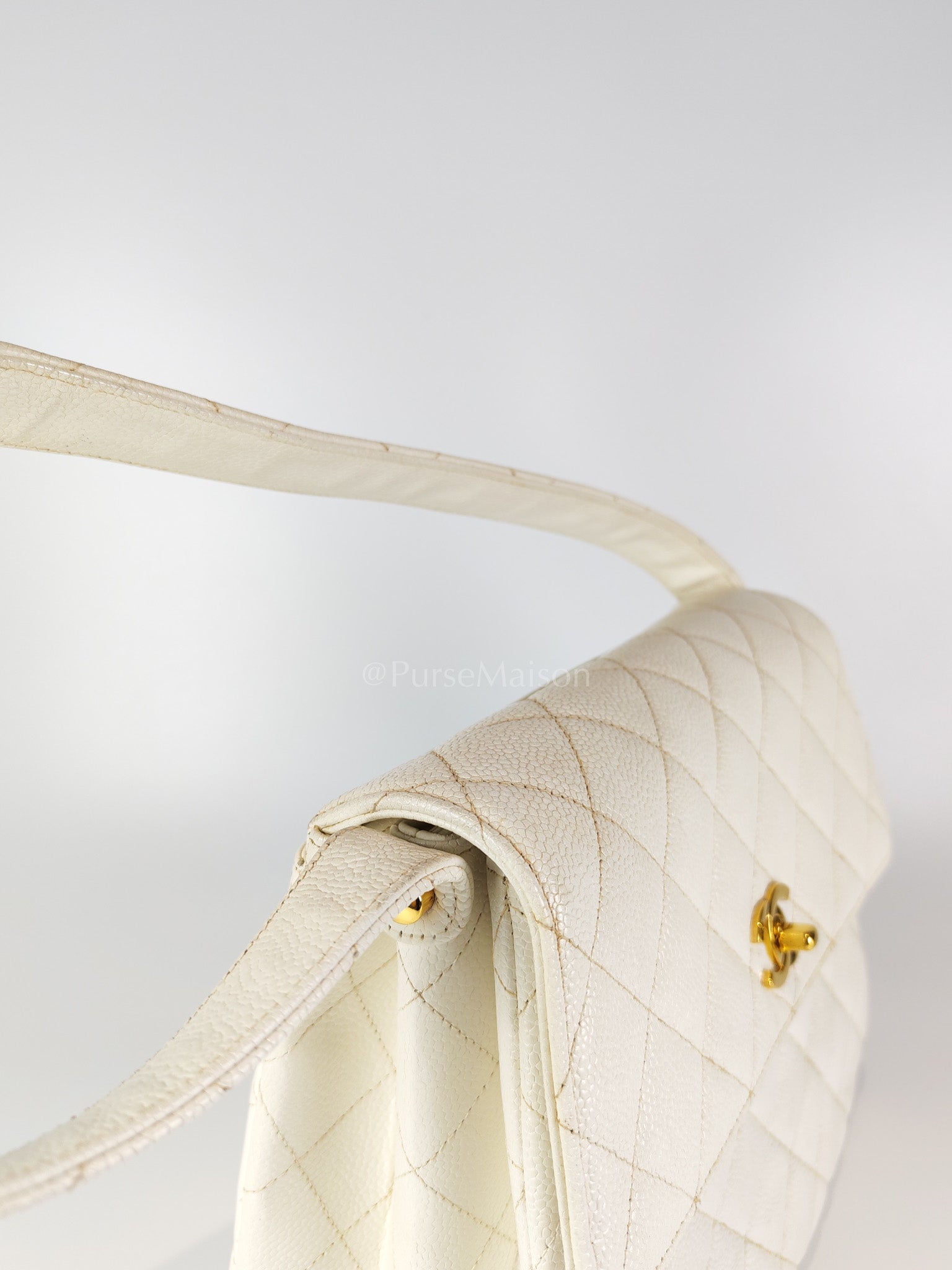 Vintage Kelly Flap in White Caviar Leather and Gold Hardware Shoulder Bag Series 4 | Purse Maison Luxury Bags Shop