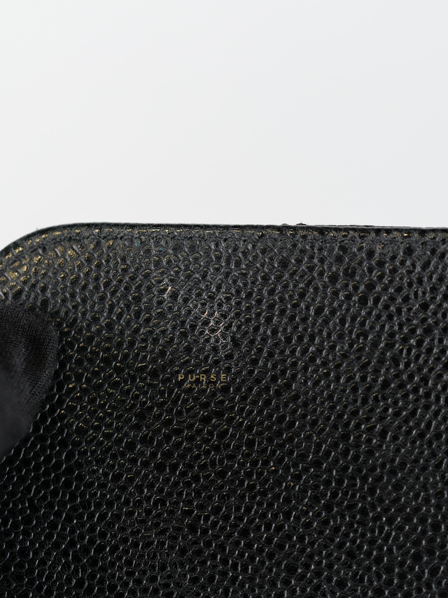 Vintage Classic Top Handle Bag Maxi in Black Quilted Caviar Leather Series 8 | Purse Maison Luxury Bags Shop