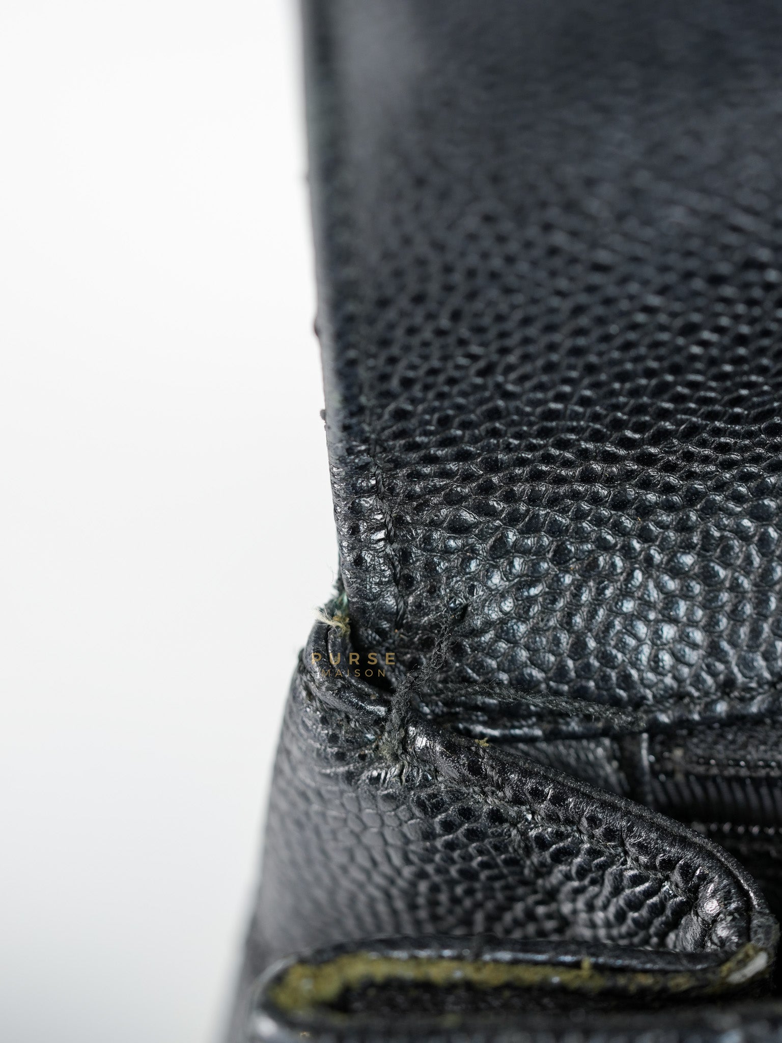 Vintage Classic Top Handle Bag Maxi in Black Quilted Caviar Leather Series 8 | Purse Maison Luxury Bags Shop