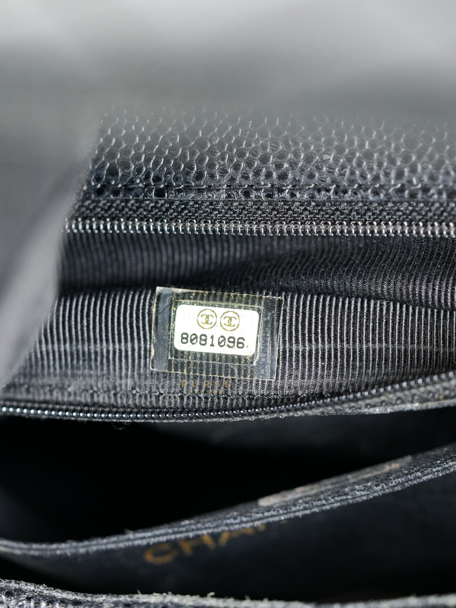 Vintage Classic Top Handle Bag Maxi in Black Quilted Caviar Leather Series 8 | Purse Maison Luxury Bags Shop