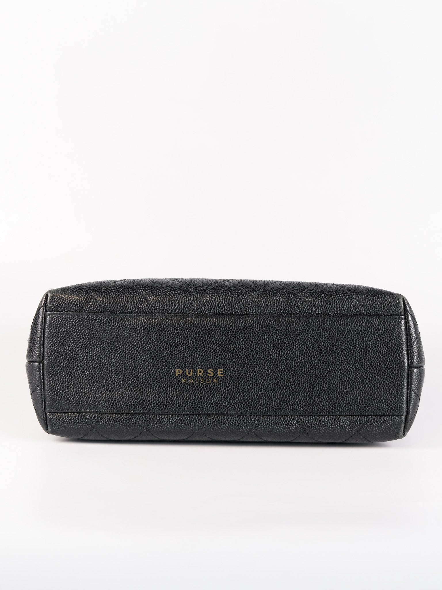 Vintage Classic Top Handle Bag Maxi in Black Quilted Caviar Leather Series 8 | Purse Maison Luxury Bags Shop