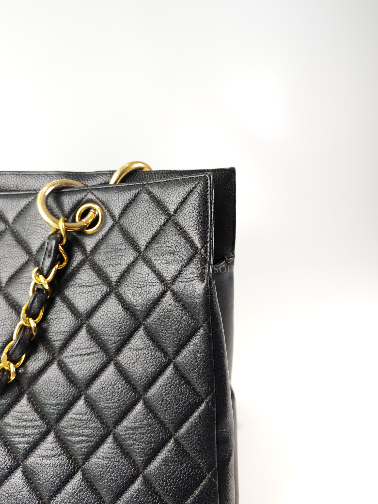 Vintage Tote Bag in Black Quilted Caviar Leather and Gold Hardware Series 4 | Purse Maison Luxury Bags Shop