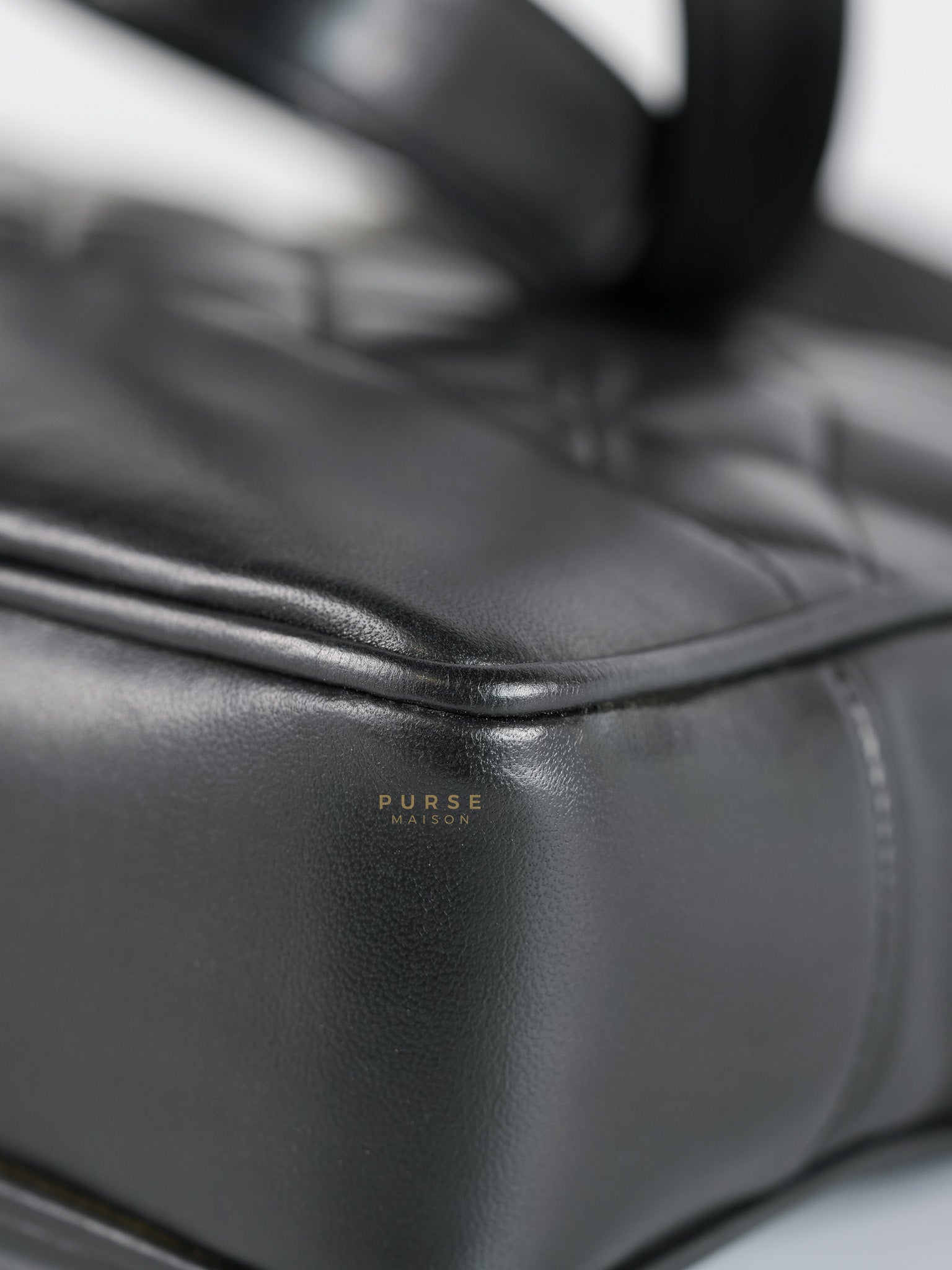 Vintage Tote Bag Medium in Black Quilted Lambskin Leather Series 25 | Purse Maison Luxury Bags Shop