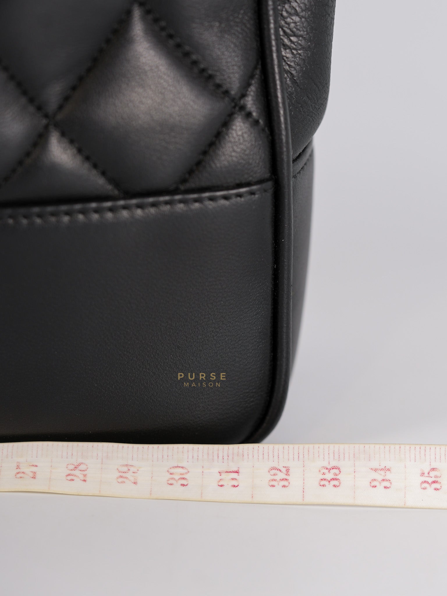 Vintage Tote Bag Medium in Black Quilted Lambskin Leather Series 25 | Purse Maison Luxury Bags Shop