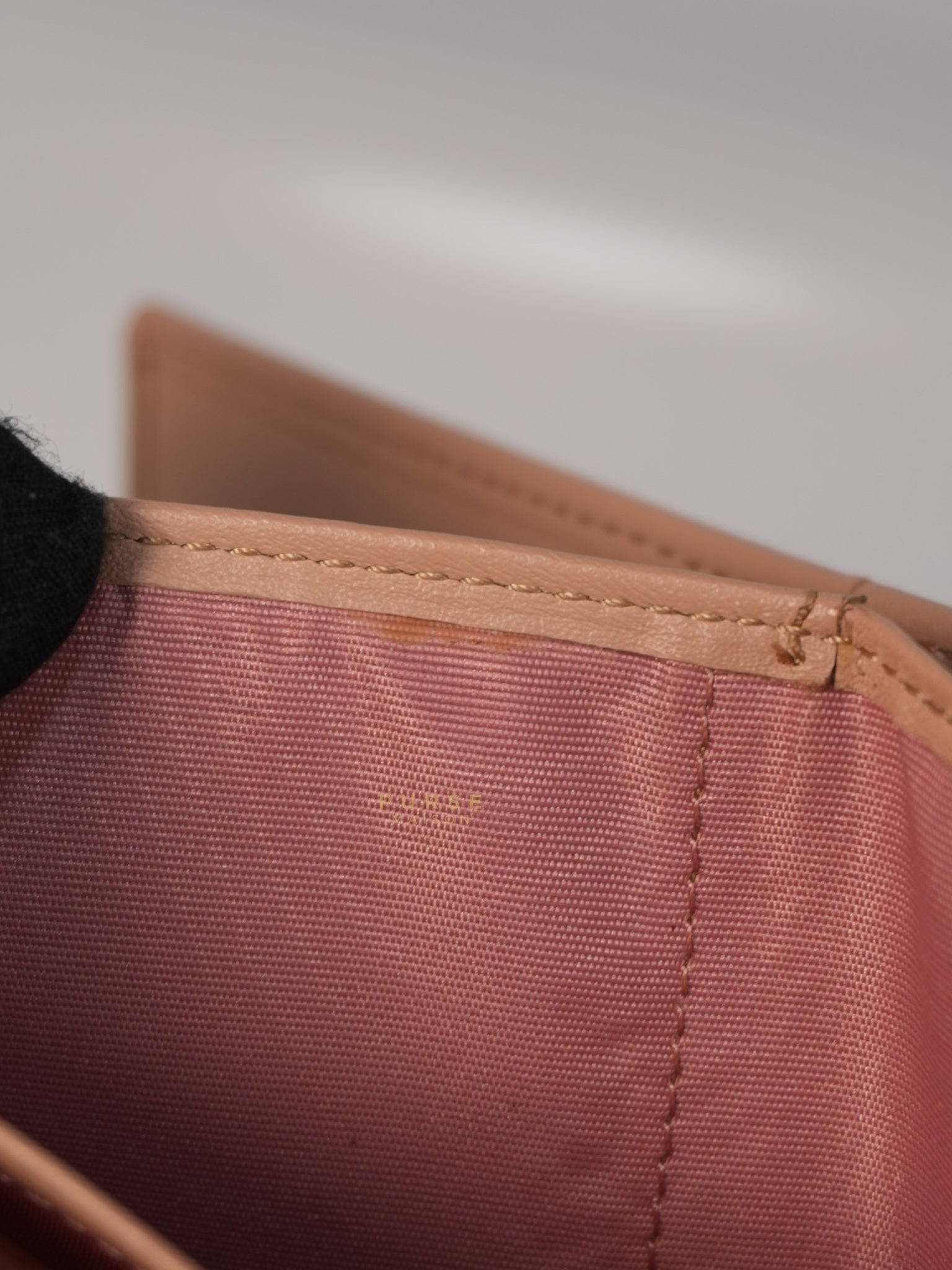 Visetos Bifold Wallet in Champagne Gold | Purse Maison Luxury Bags Shop