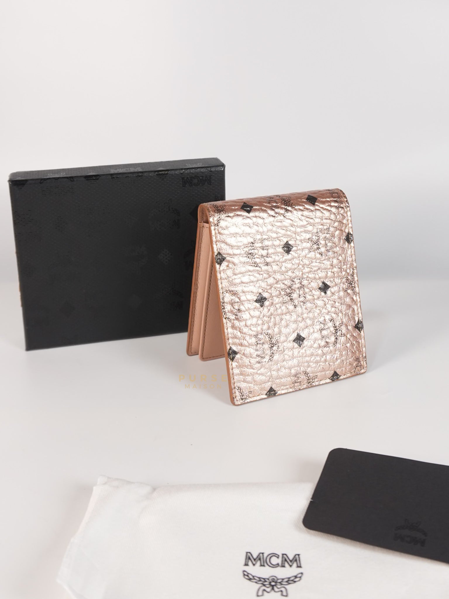 Visetos Bifold Wallet in Champagne Gold | Purse Maison Luxury Bags Shop