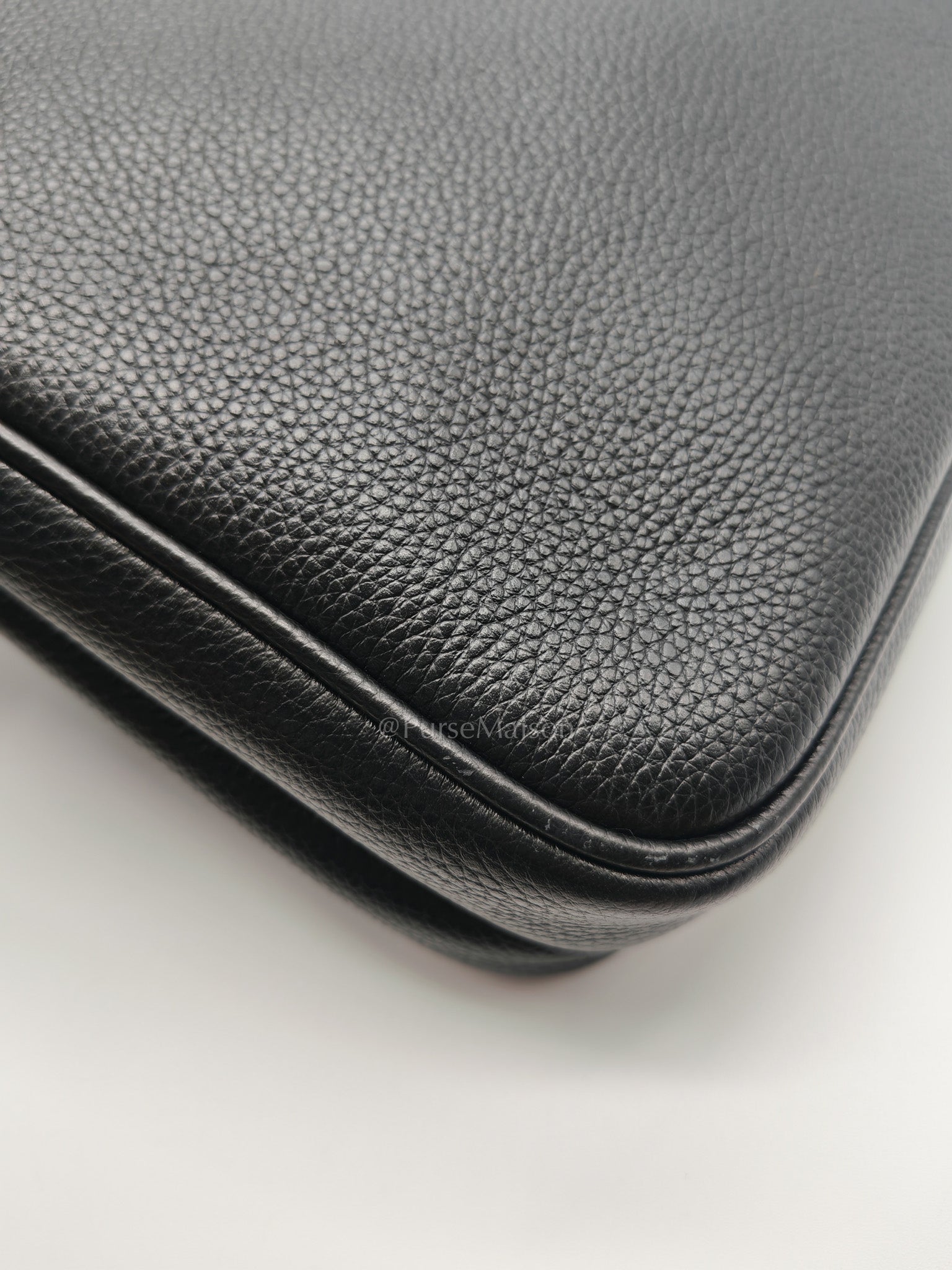 Vitello City Shoulder Bag in Calfskin Leather & Silver Hardware | Purse Maison Luxury Bags Shop