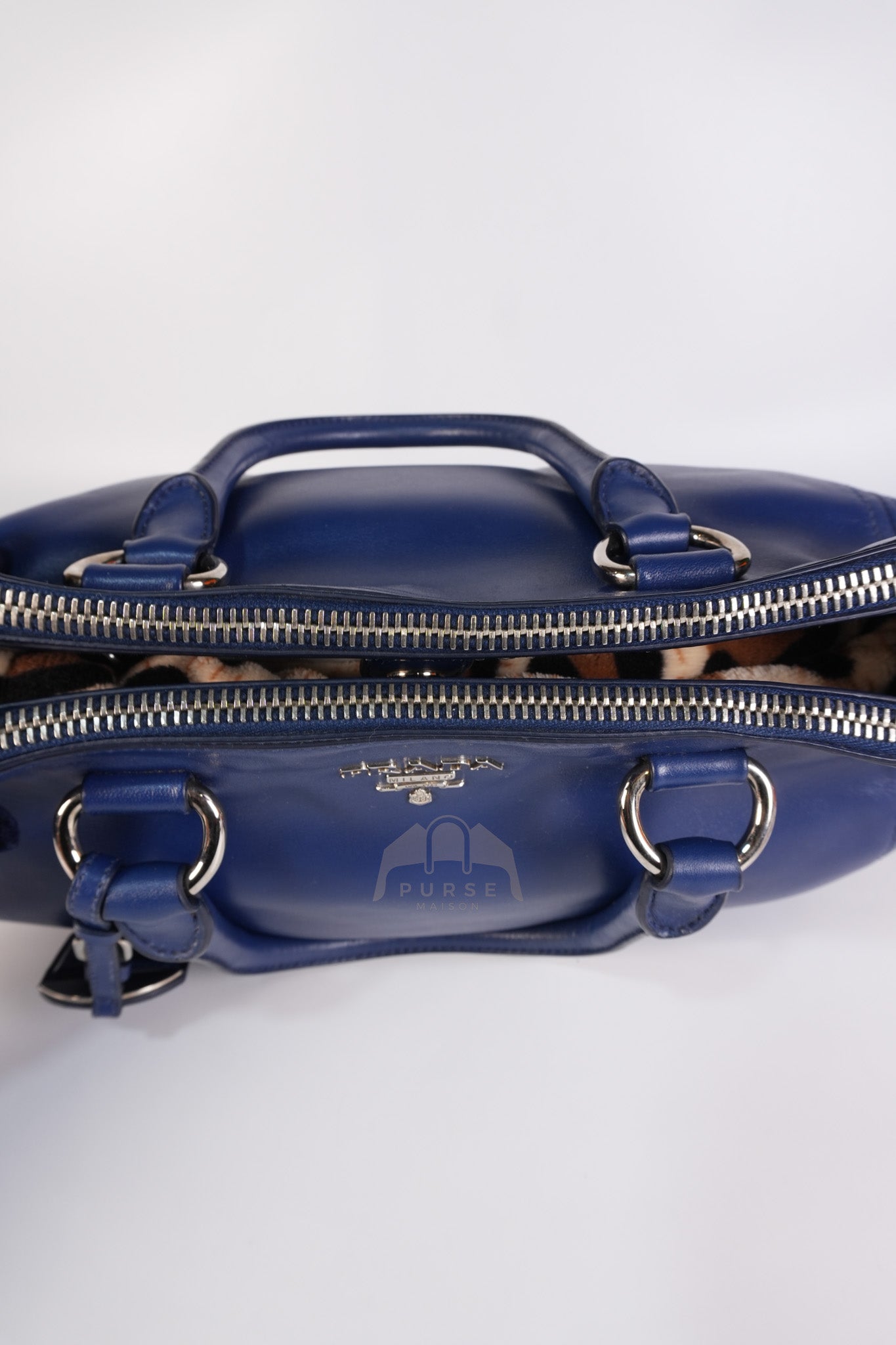 Vitello Daino Blue Soft Calf Leather Two-way Shoulder Bag | Purse Maison Luxury Bags Shop