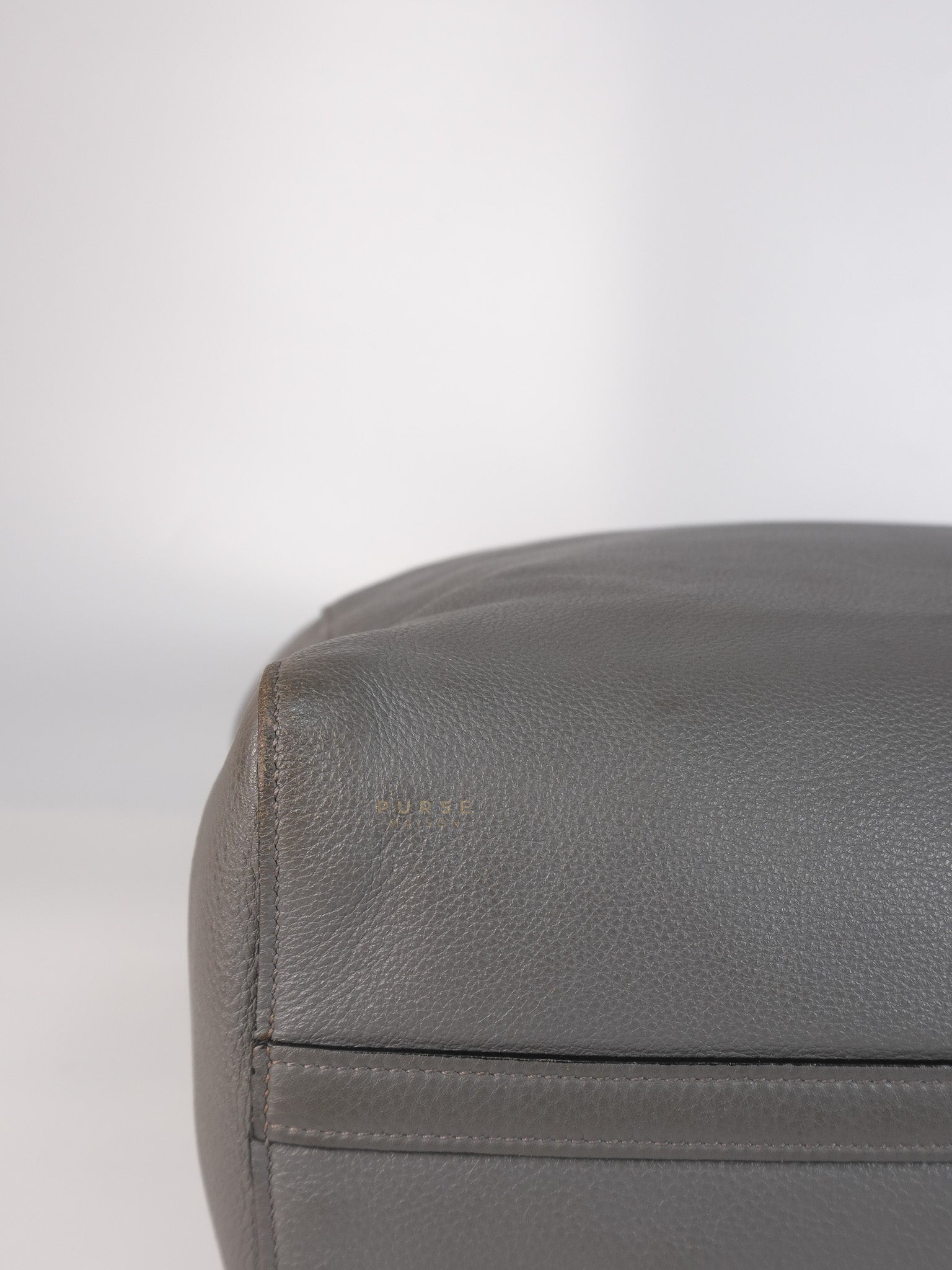 Vitello Daino Large Tote Bag in Clay Gray | Purse Maison Luxury Bags Shop