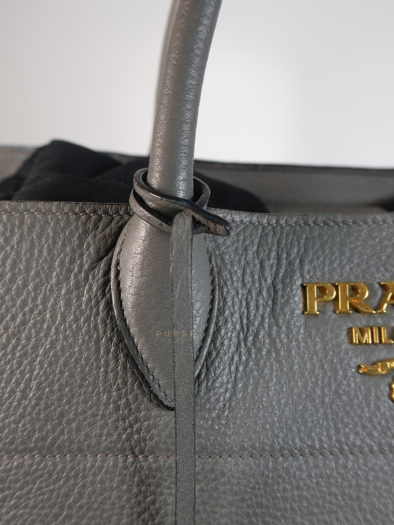 Vitello Daino Large Tote Bag in Clay Gray | Purse Maison Luxury Bags Shop