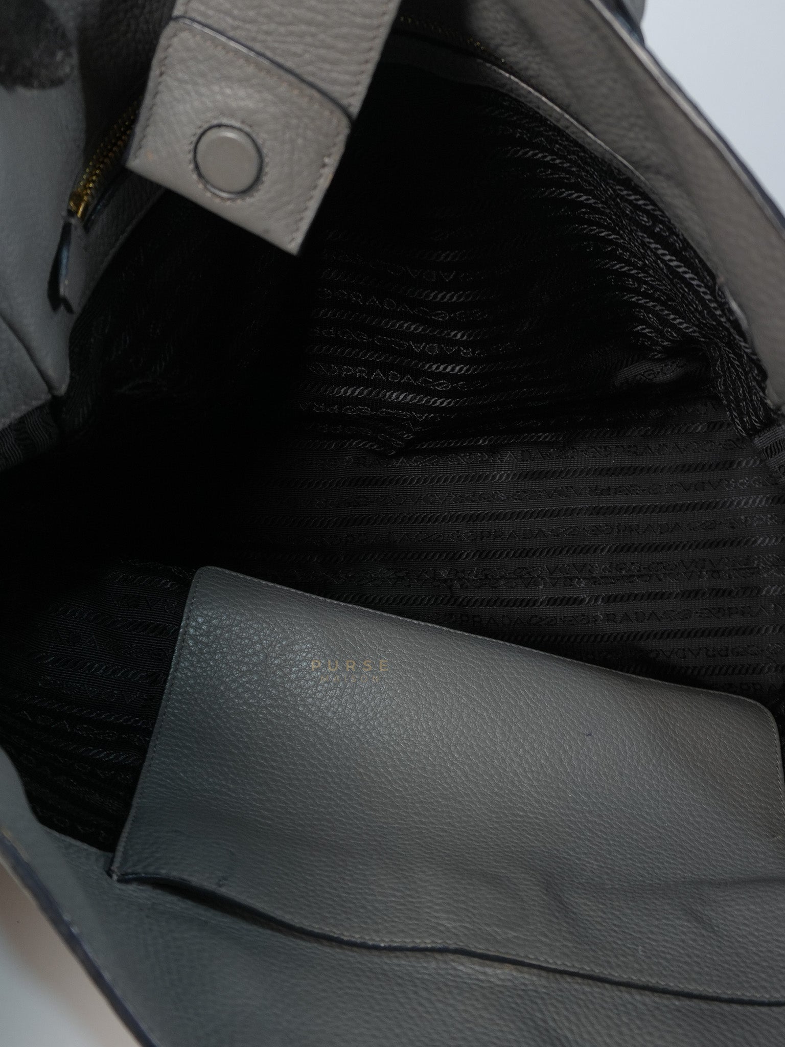 Vitello Daino Large Tote Bag in Clay Gray | Purse Maison Luxury Bags Shop