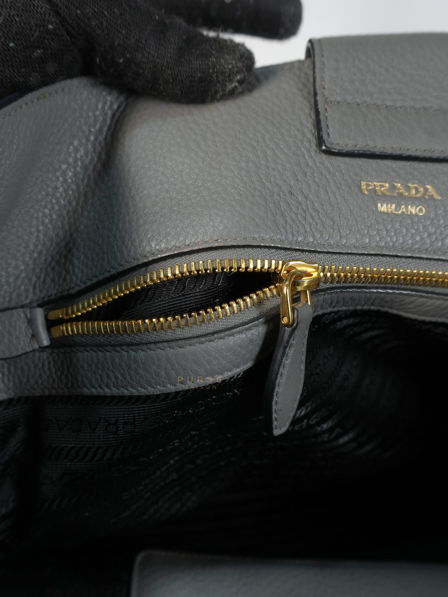 Vitello Daino Large Tote Bag in Clay Gray | Purse Maison Luxury Bags Shop