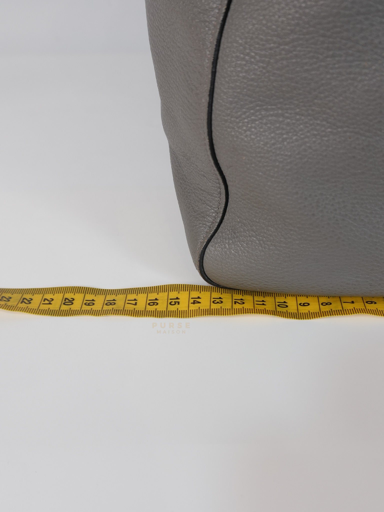 Vitello Daino Large Tote Bag in Clay Gray | Purse Maison Luxury Bags Shop