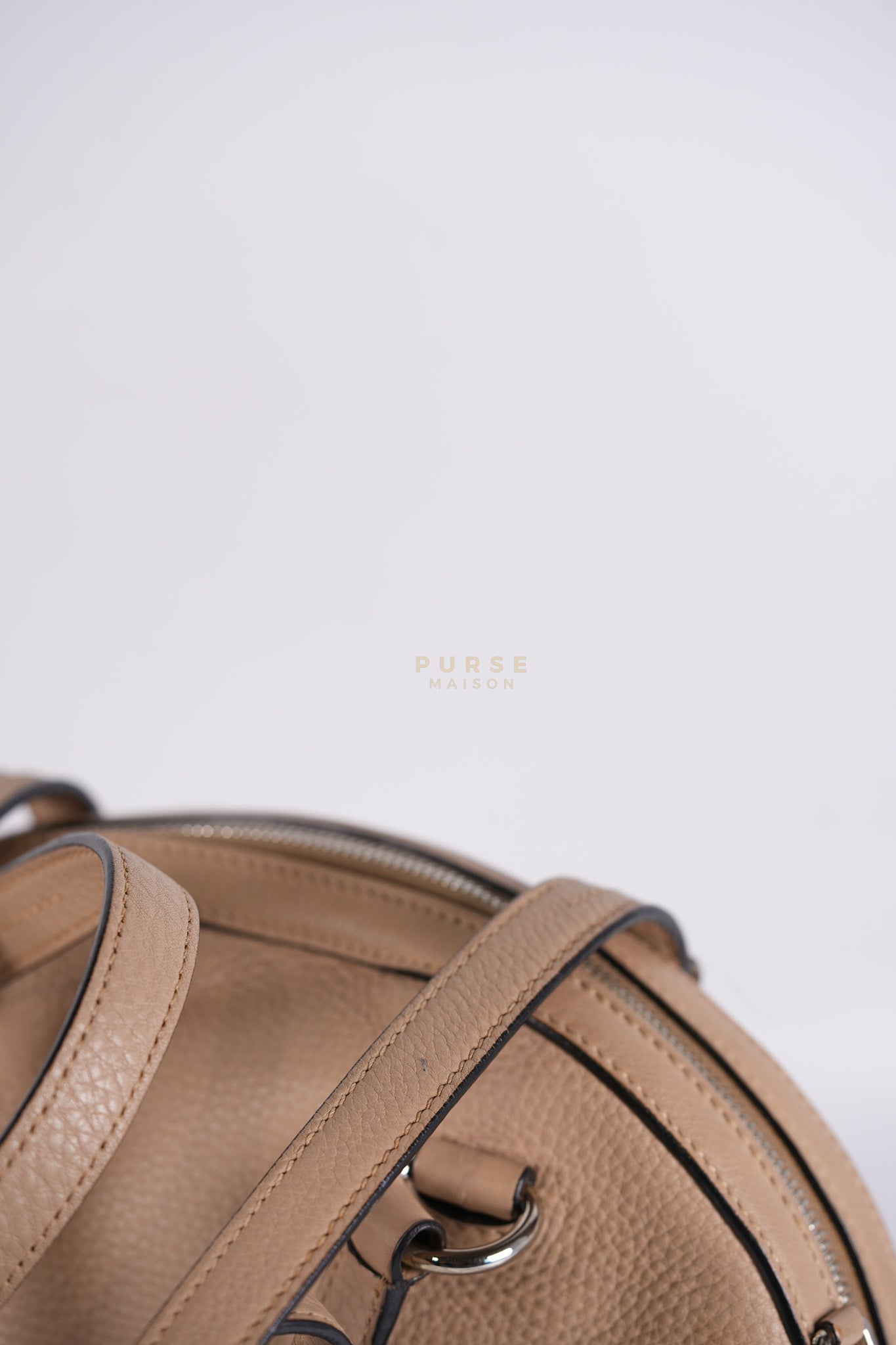 Vitello Daino Shoulder Bag in Dark Beige Leather | Purse Maison Luxury Bags Shop