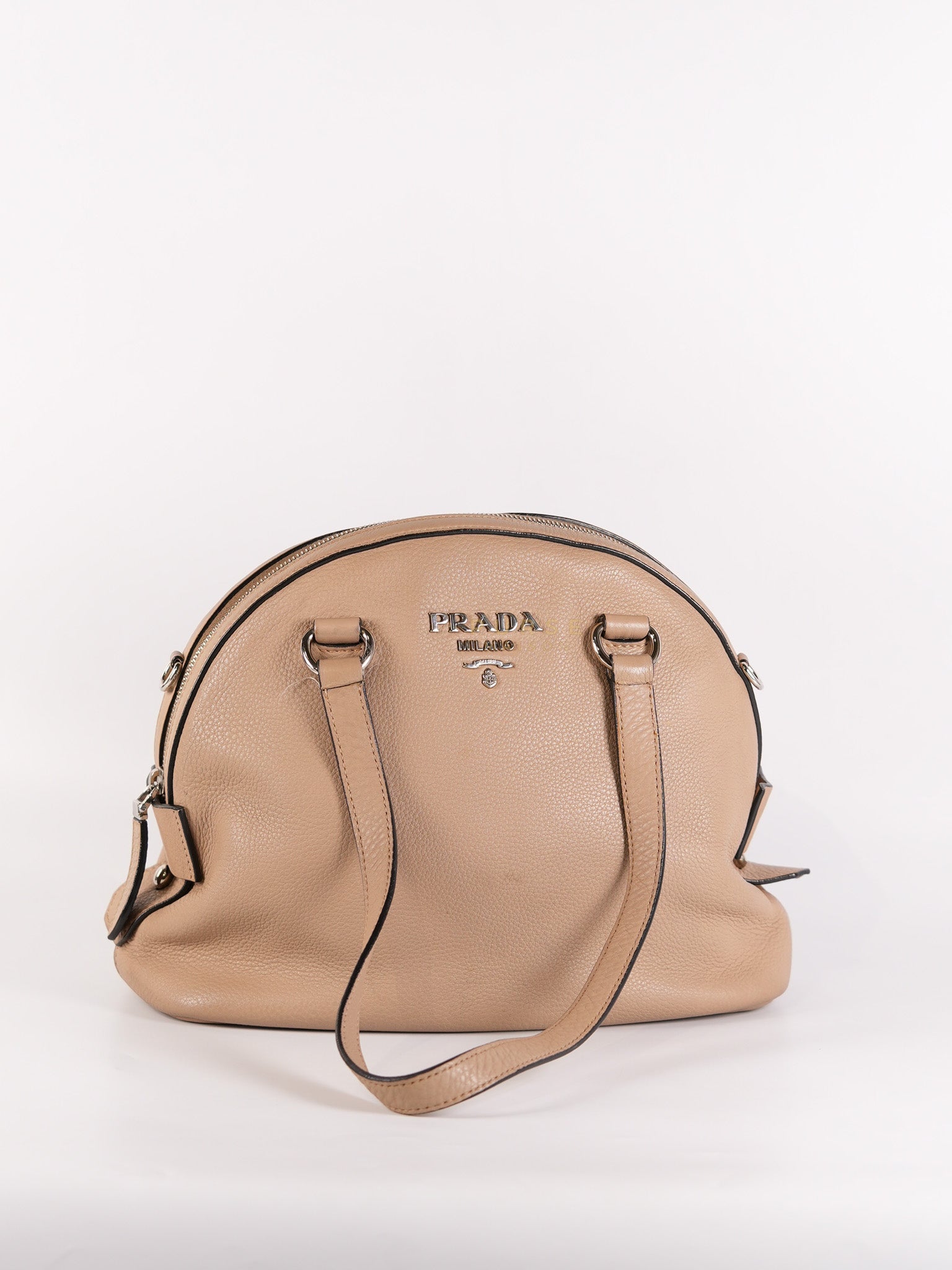 Vitello Daino Shoulder Bag in Dark Beige Leather | Purse Maison Luxury Bags Shop
