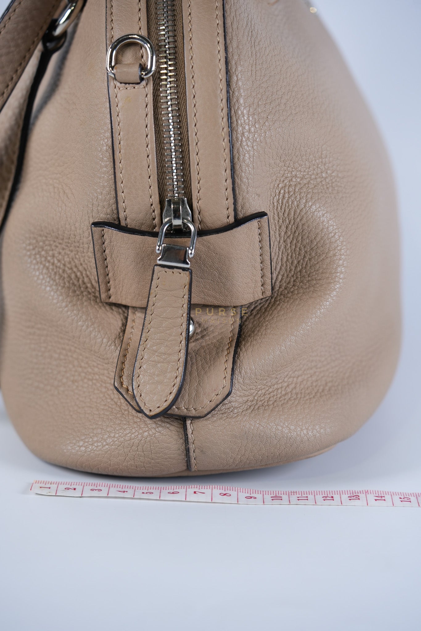 Vitello Daino Shoulder Bag in Dark Beige Leather | Purse Maison Luxury Bags Shop