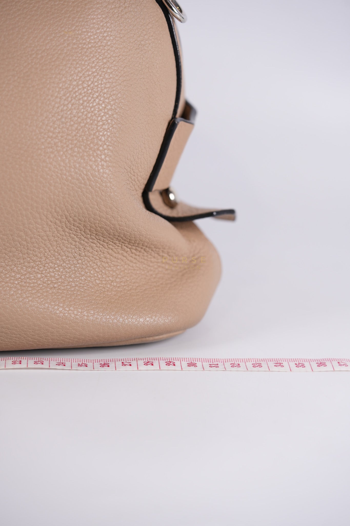 Vitello Daino Shoulder Bag in Dark Beige Leather | Purse Maison Luxury Bags Shop