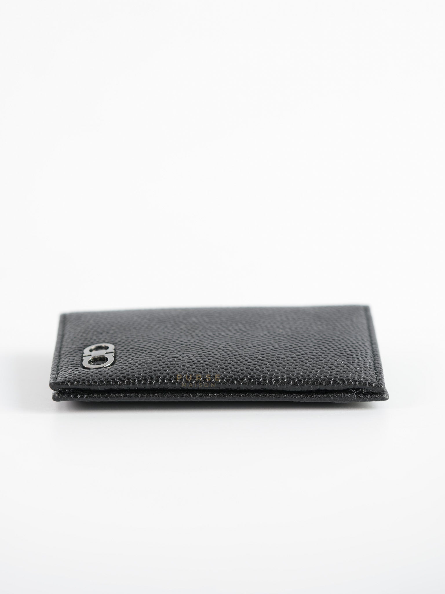 Vlogo Pebbled Calfskin Leather Card Holder in Nero | Purse Maison Luxury Bags Shop