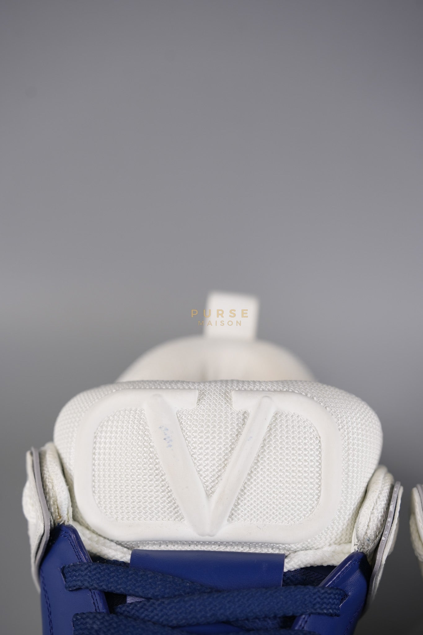 VLogo Signature Mid-Top Sneakers Size 44 EU(28.5cm) | Purse Maison Luxury Bags Shop