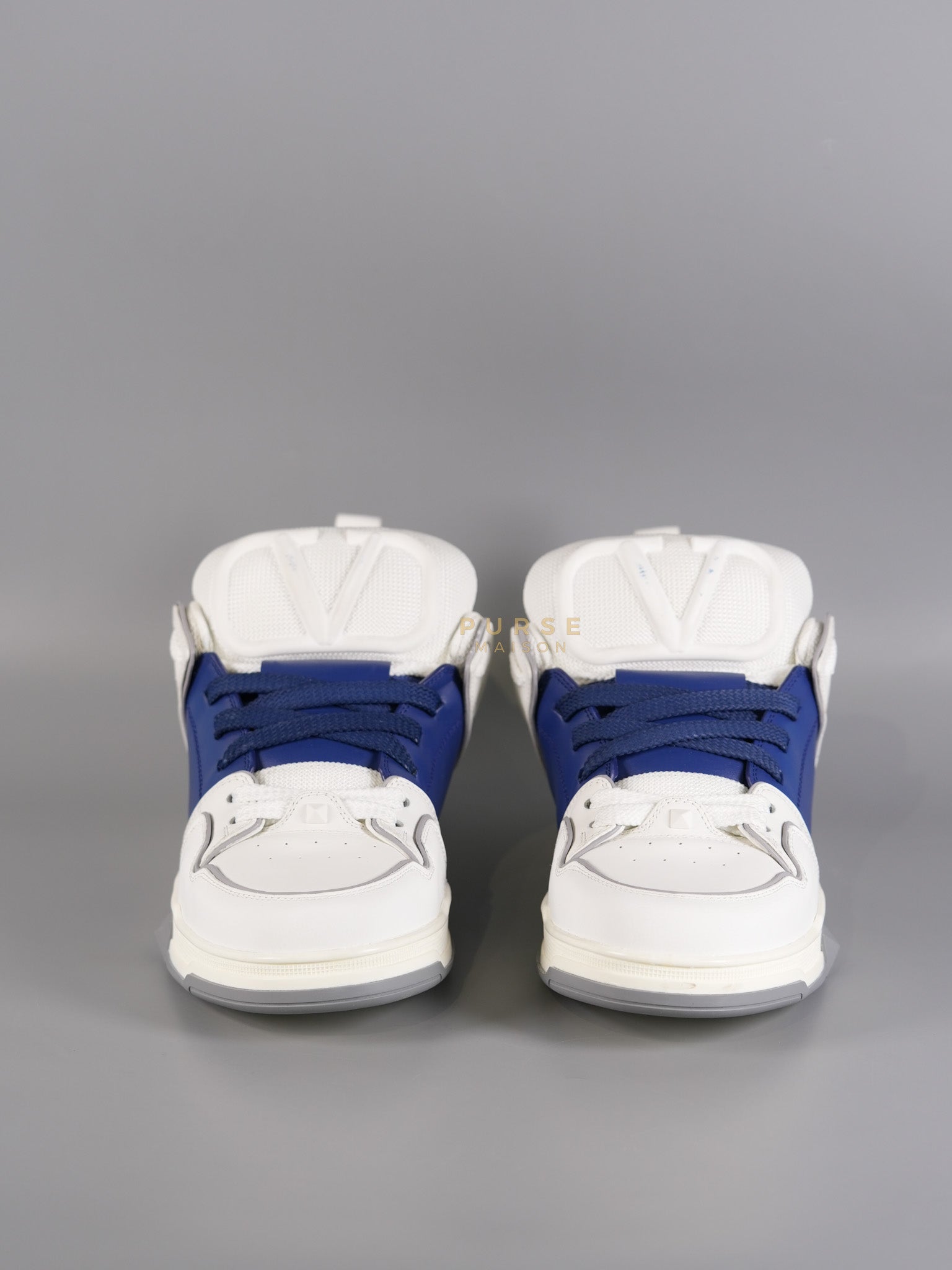 VLogo Signature Mid-Top Sneakers Size 44 EU(28.5cm) | Purse Maison Luxury Bags Shop