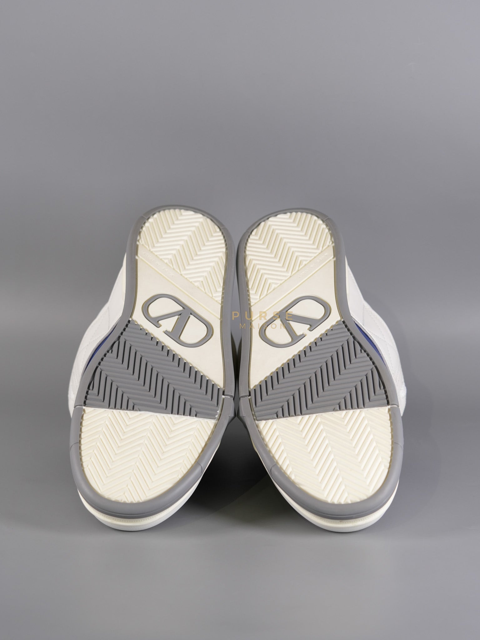 VLogo Signature Mid-Top Sneakers Size 44 EU(28.5cm) | Purse Maison Luxury Bags Shop