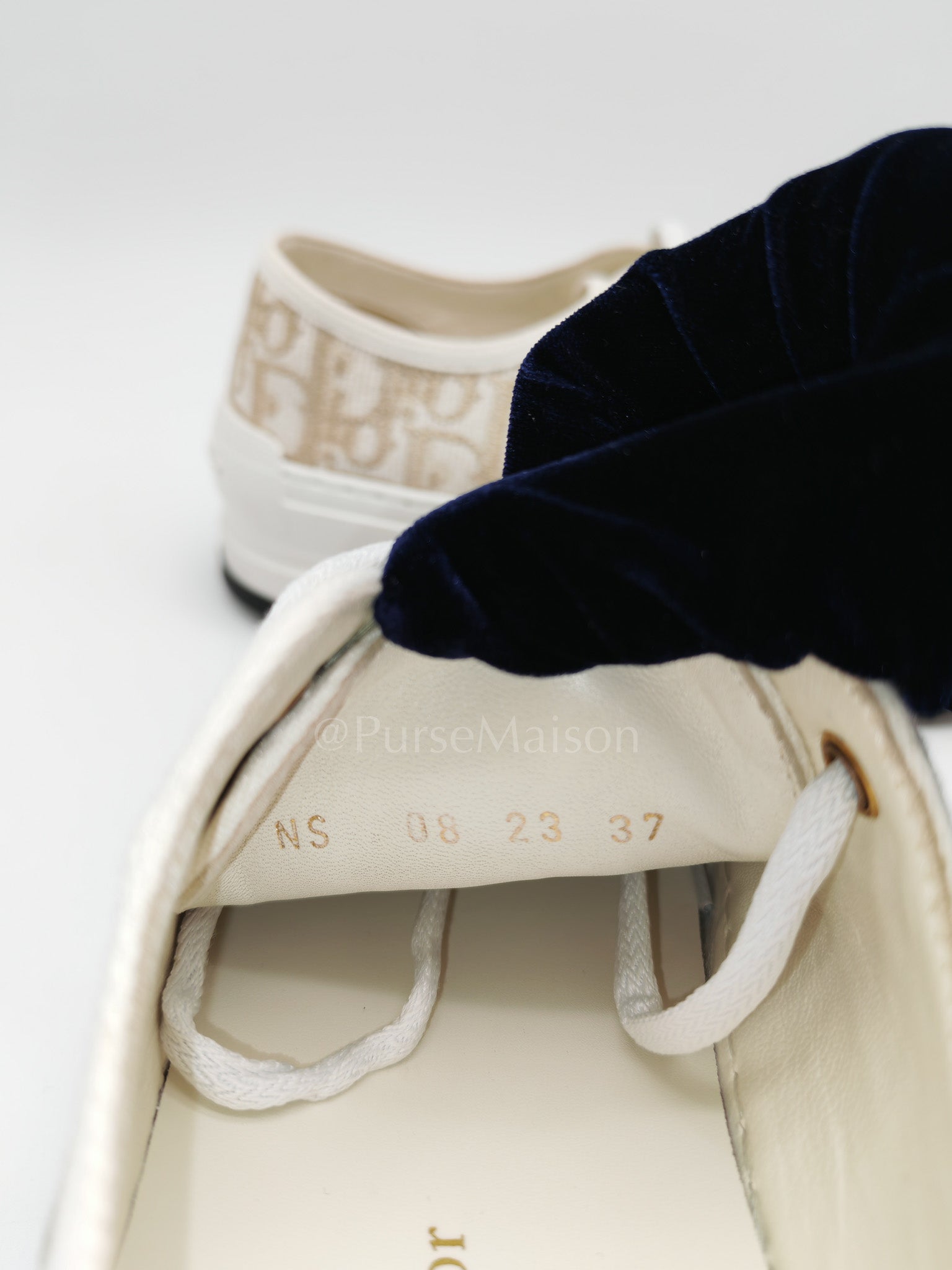Walk'n'Dior Sneakers in Beige Oblique Embroidered Cotton Motif Size 37 Eu (23cm) | Purse Maison Luxury Bags Shop