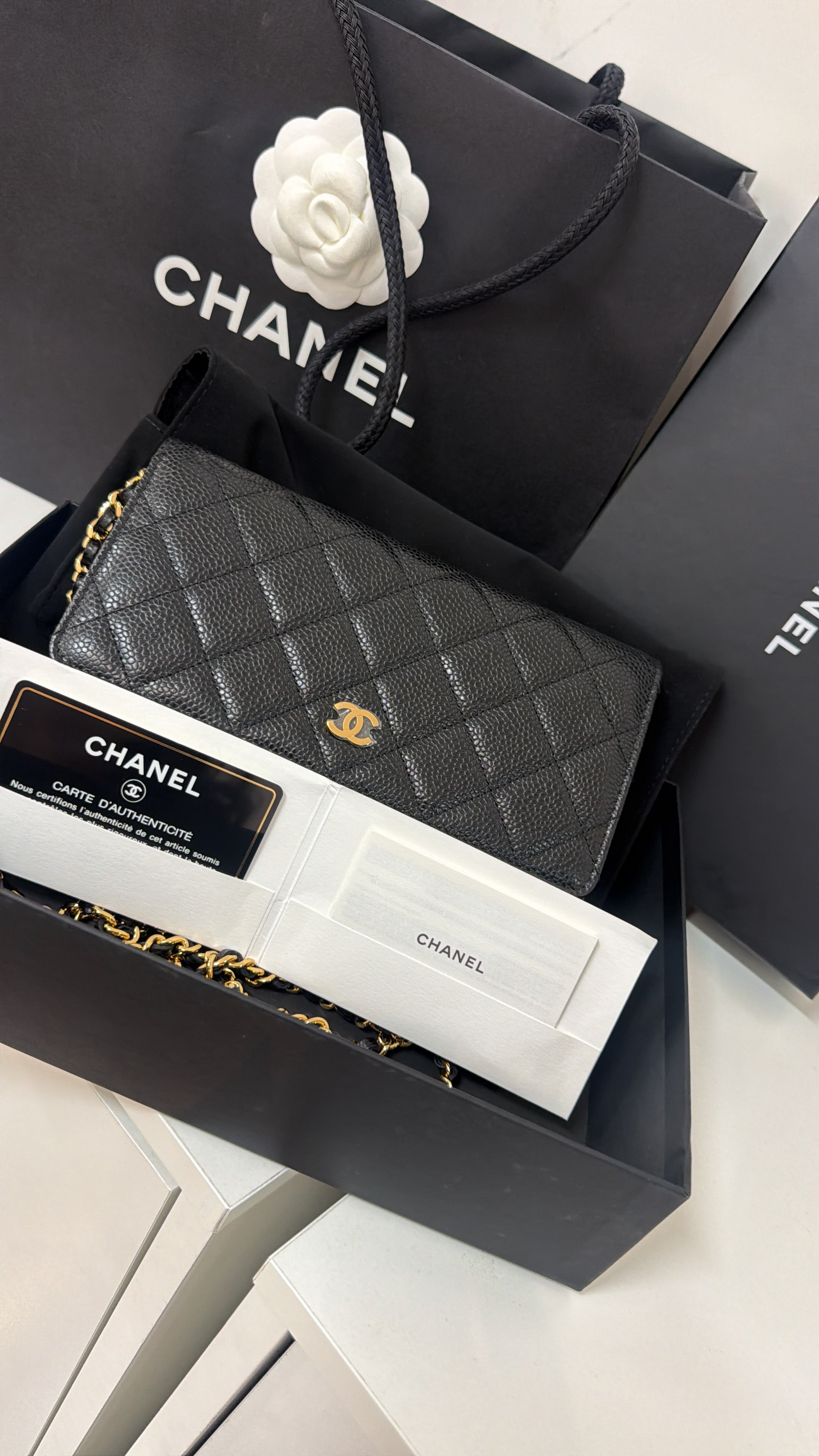 Wallet On Chain Black GHW Series 28 | Purse Maison Luxury Bags Shop