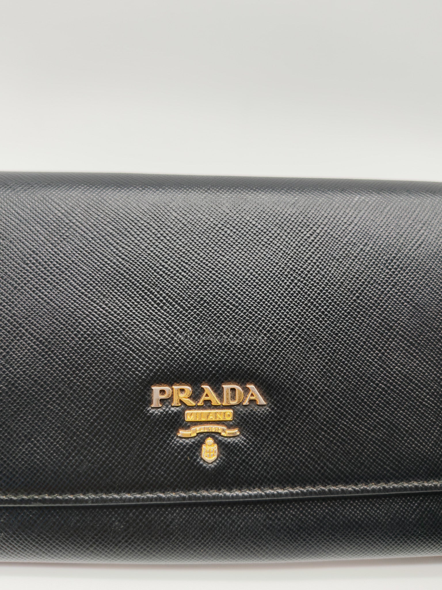 Wallet On Chain in Black Saffiano Leather & Gold Hardware | Purse Maison Luxury Bags Shop