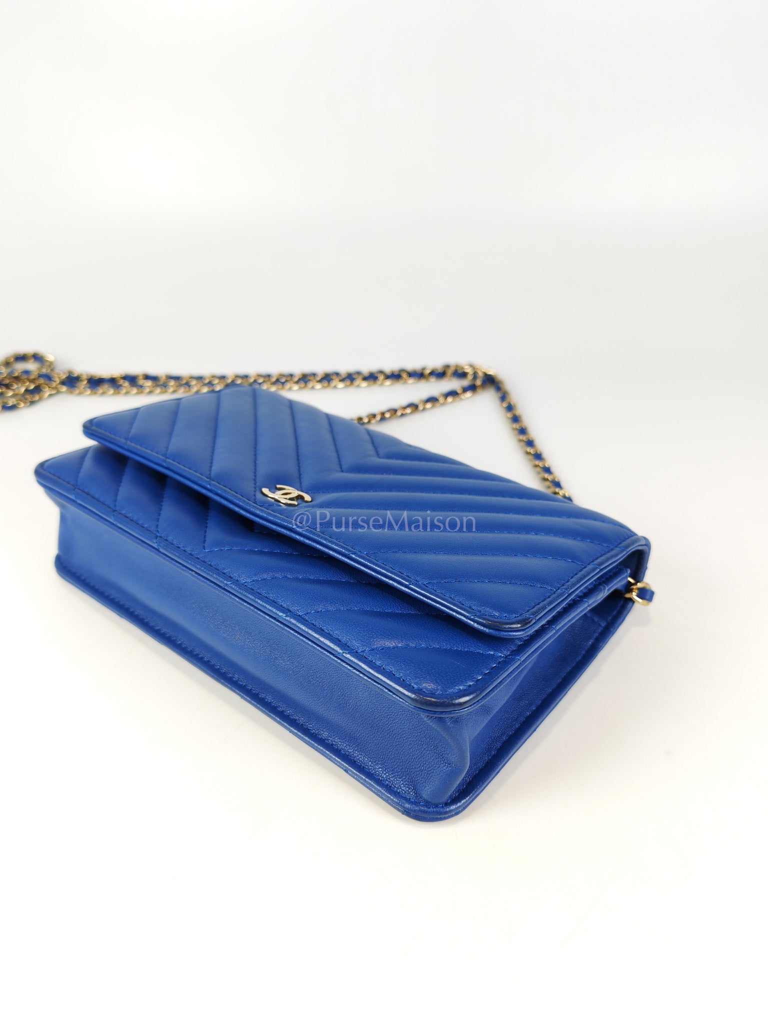 Wallet On Chain in Blue Chevron Lambskin Leather and Light Gold Hardware (Series 27) | Purse Maison Luxury Bags Shop