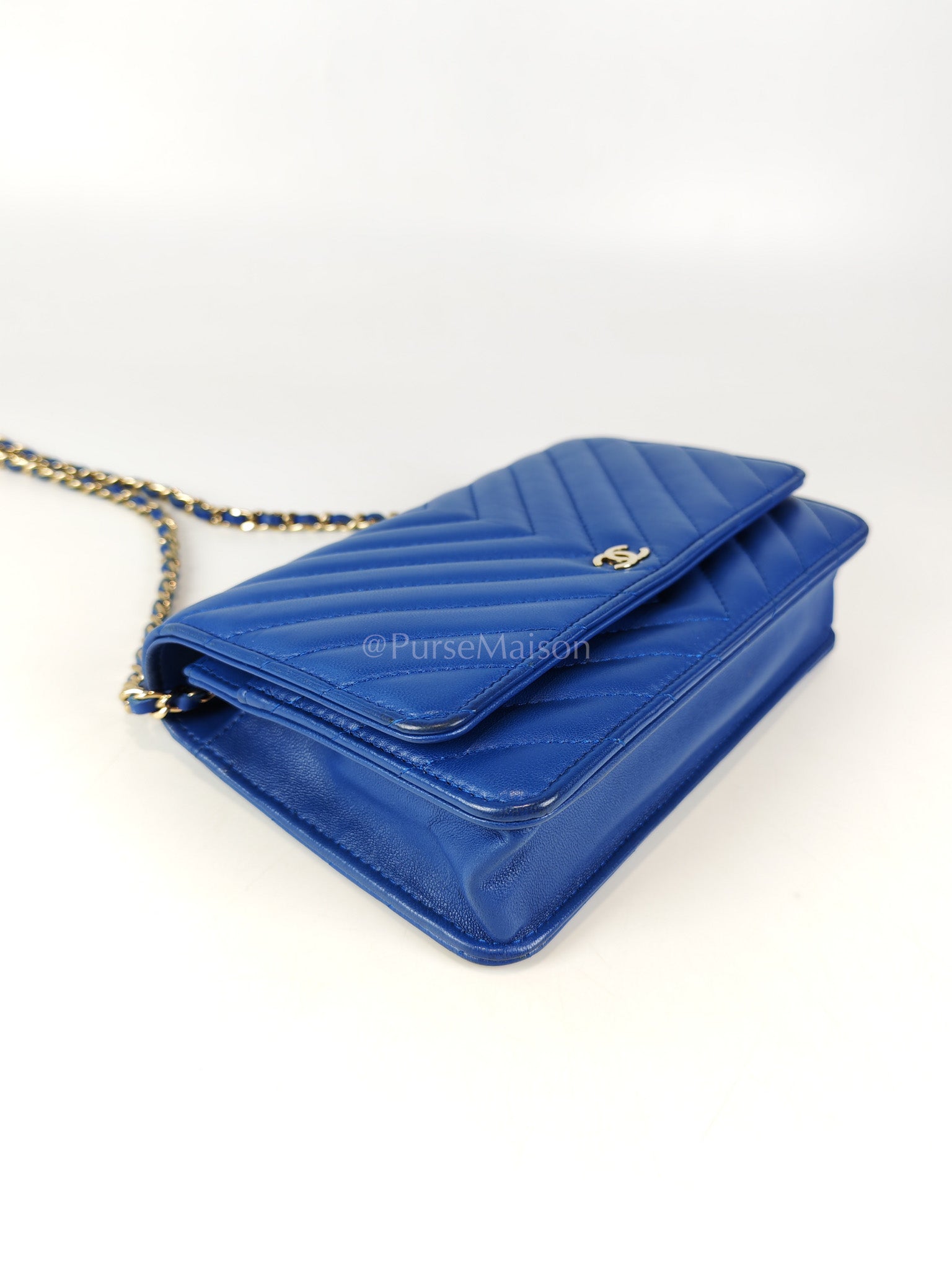 Wallet On Chain in Blue Chevron Lambskin Leather and Light Gold Hardware (Series 27) | Purse Maison Luxury Bags Shop